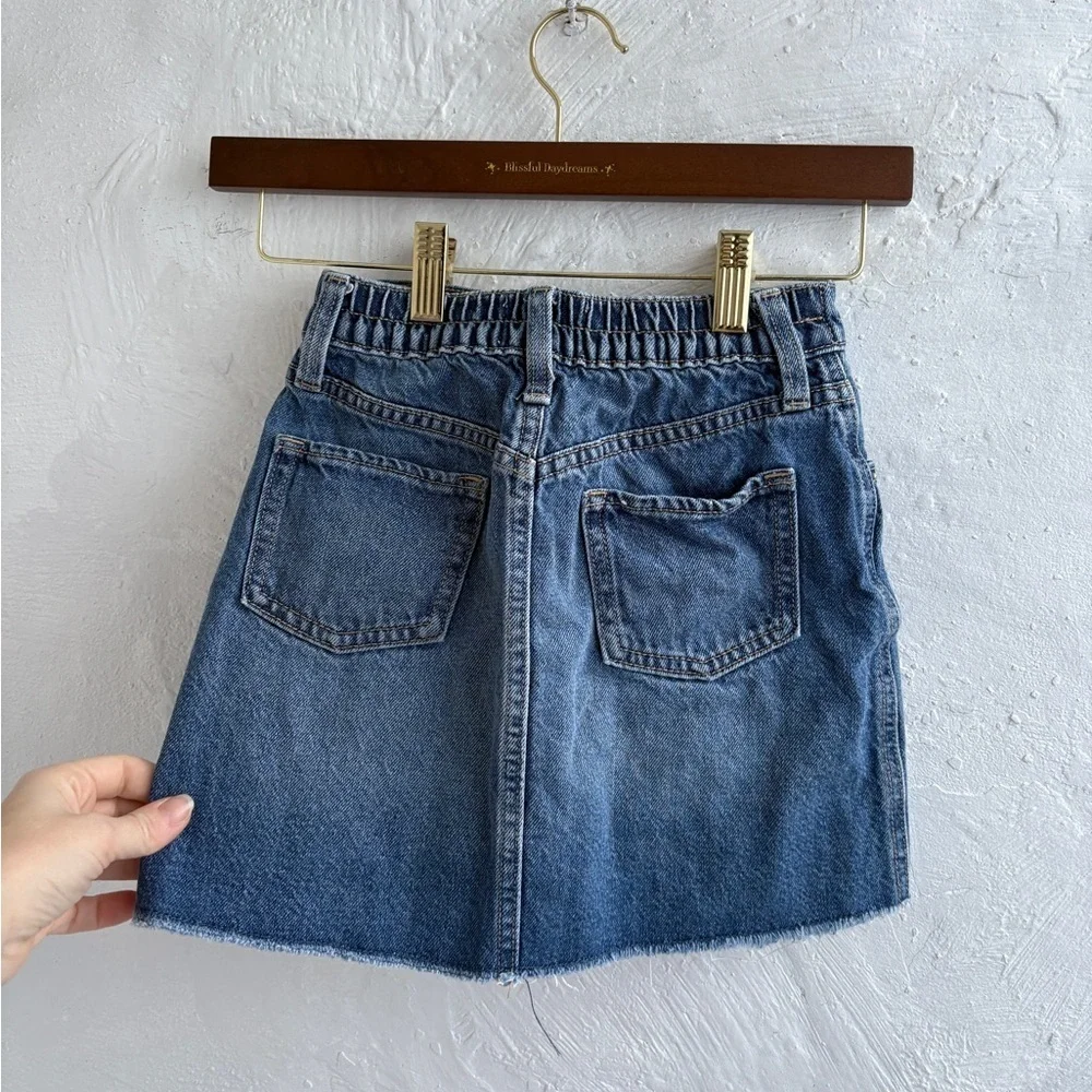 Old navy girls size 8 denim cotton skirt